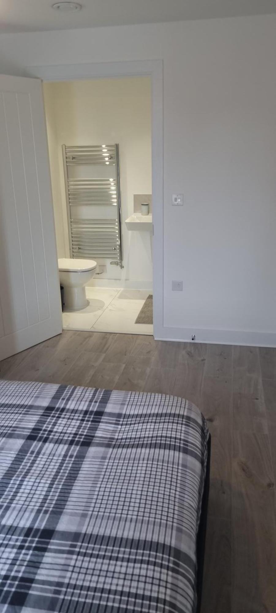 Lush King Ensuite In A Shared Home Manchester Buitenkant foto