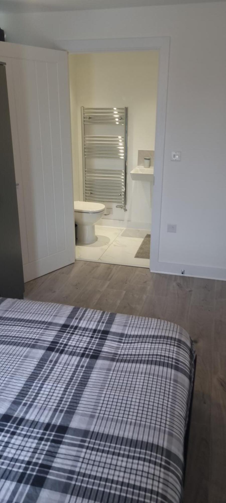 Lush King Ensuite In A Shared Home Manchester Buitenkant foto